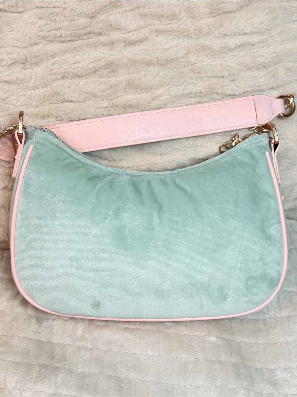 NWT Viral Juicy Couture New Love Chapter Shoulder Bag Frosty Green Velour Crest - Picture 15 of 16